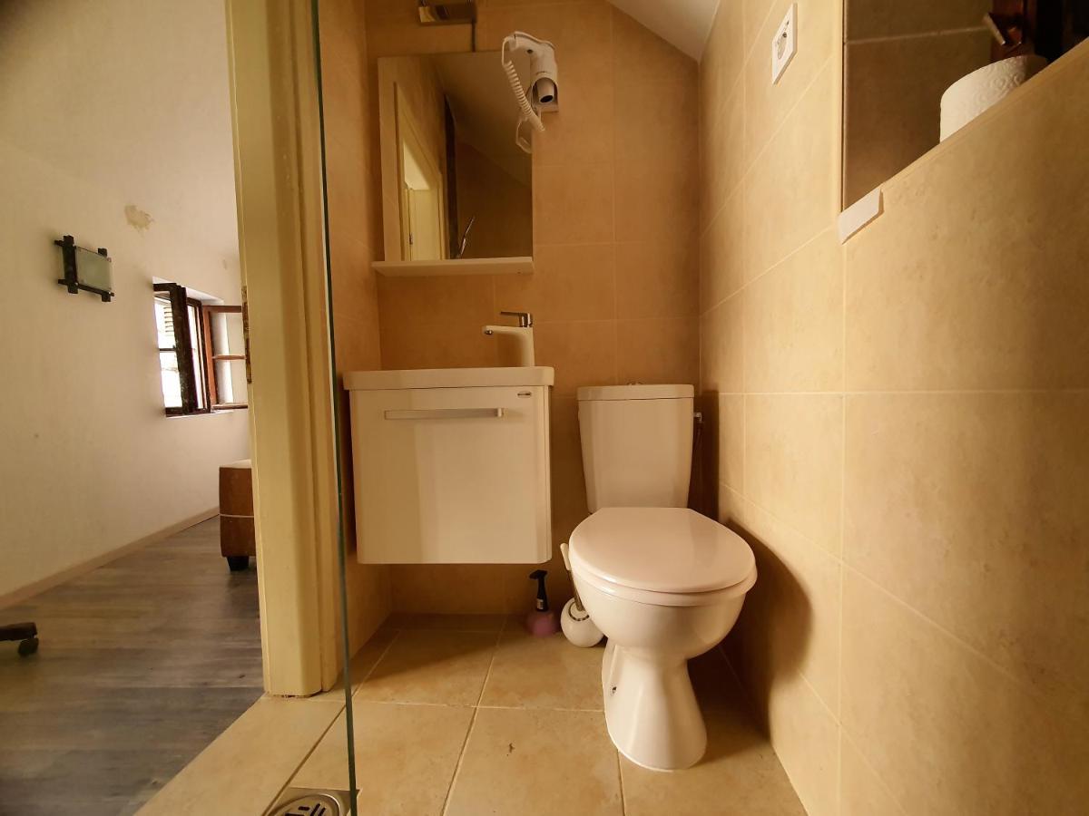 كوتور St.Tripun Apartment المظهر الخارجي الصورة